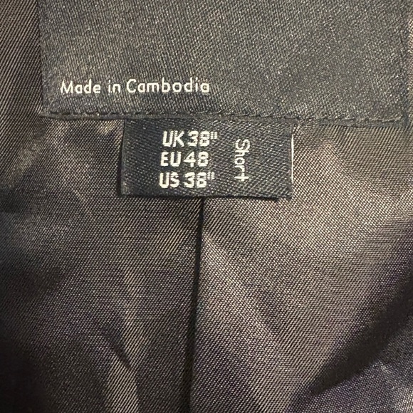 ASOS Women's Black and White Striped Blazer with cutout side detailing - Picture 3 of 3